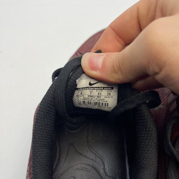 Nike Kobe KB Mentality 2 Red Black Basketball Shoes 818952-002 Men’s Size 8 US - Picture 12 of 16